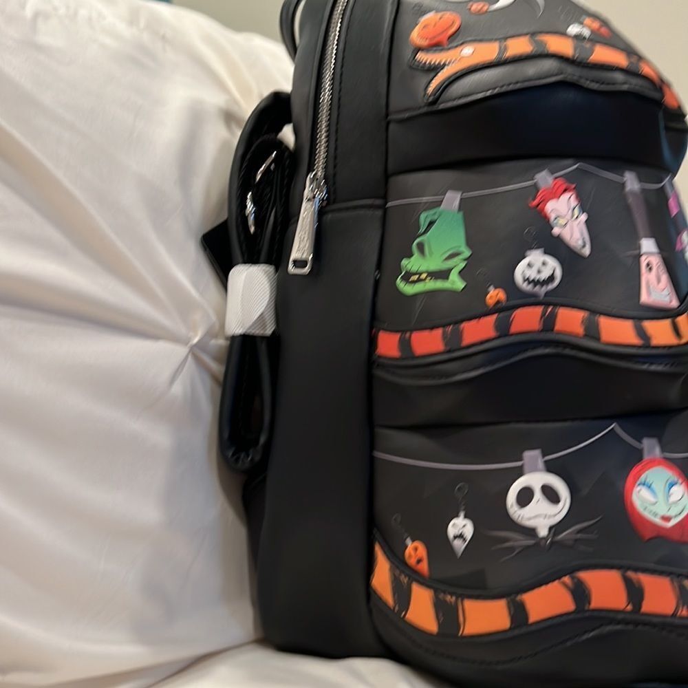 Loungefly Disney Nightmare Before Christmas Lights GLOW Tree Mini Backpack NWT - Picture 4 of 9